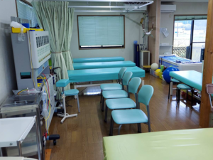 院内 施術スペース